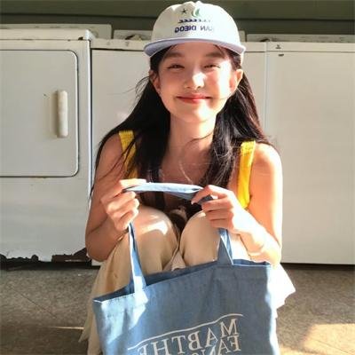 小美人鱼2023